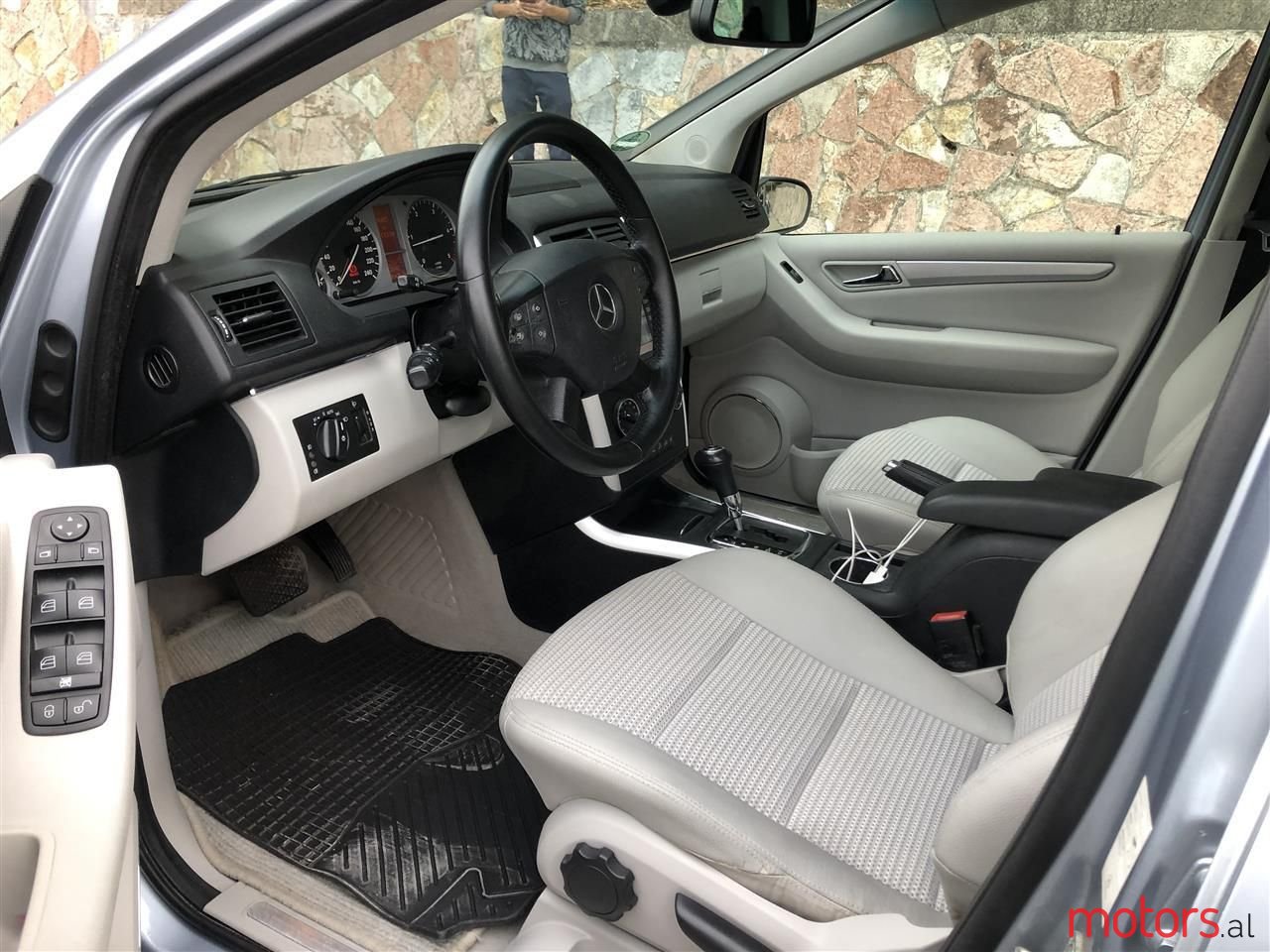 2007' Mercedes-Benz B 200 photo #5