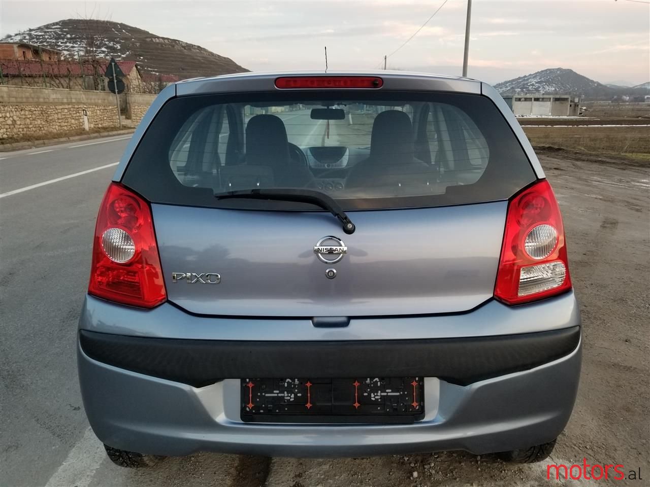 2010' Nissan Pixo photo #6