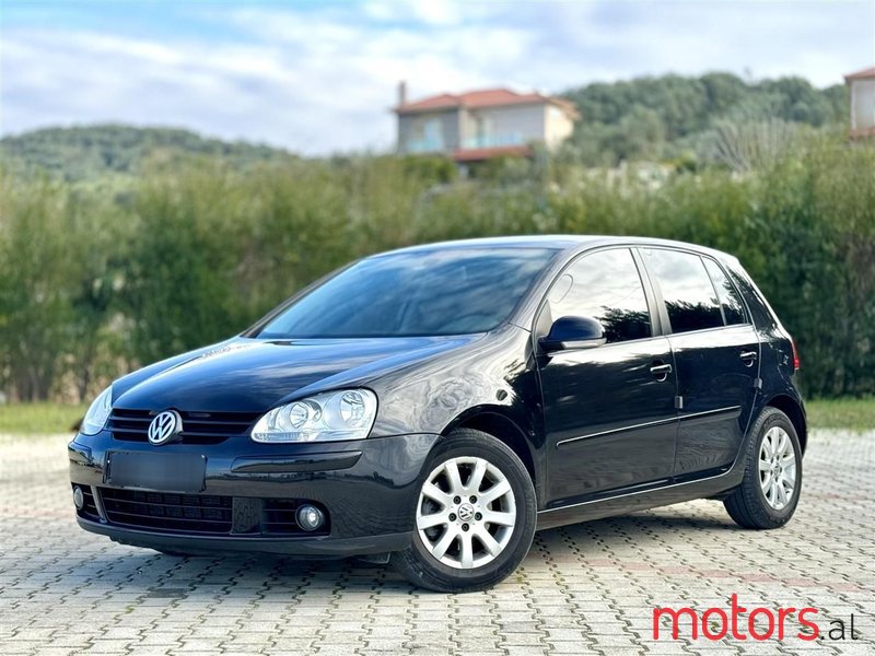 2008' Volkswagen Golf photo #1