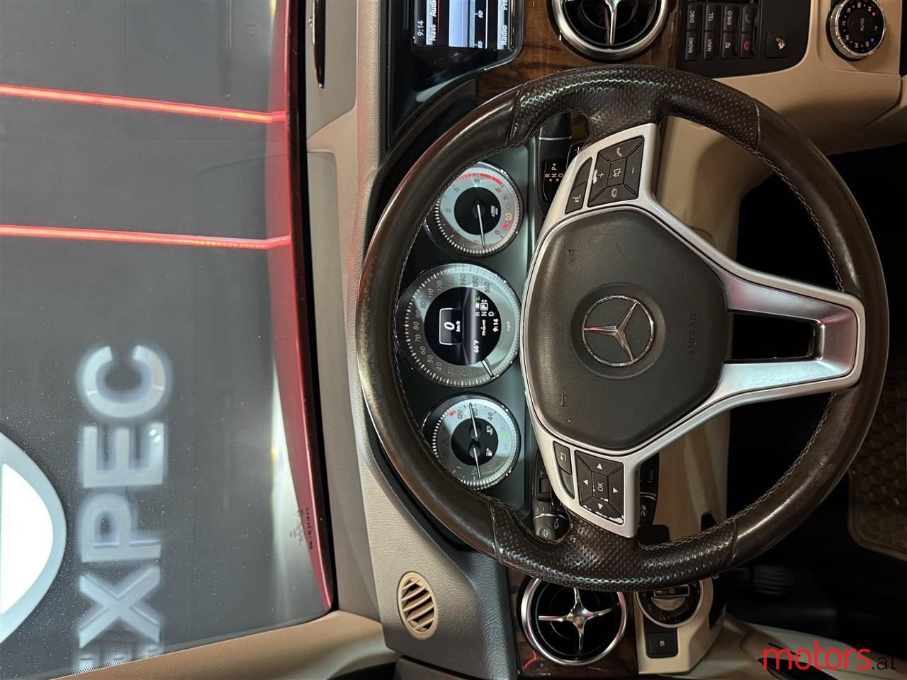 2013' Mercedes-Benz GLK 250 photo #1