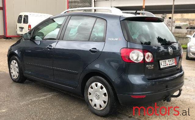 2007' Volkswagen Golf Plus photo #2
