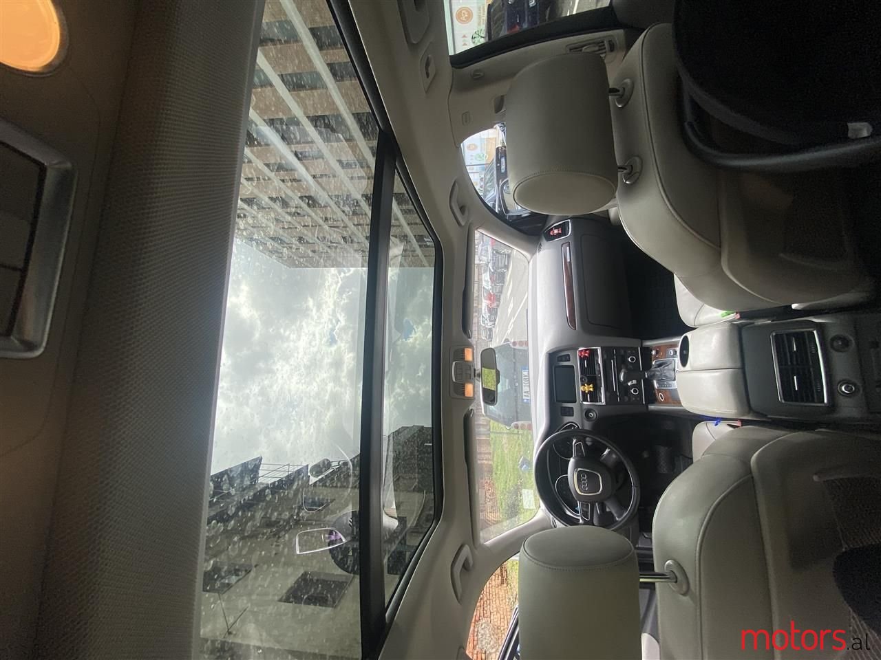 2011' Audi Q7 photo #6