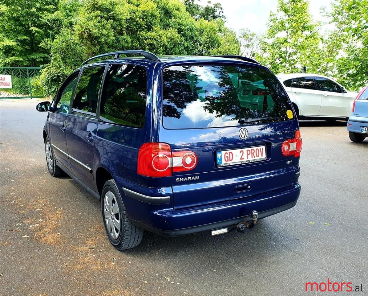 2006' Volkswagen Sharan photo #3