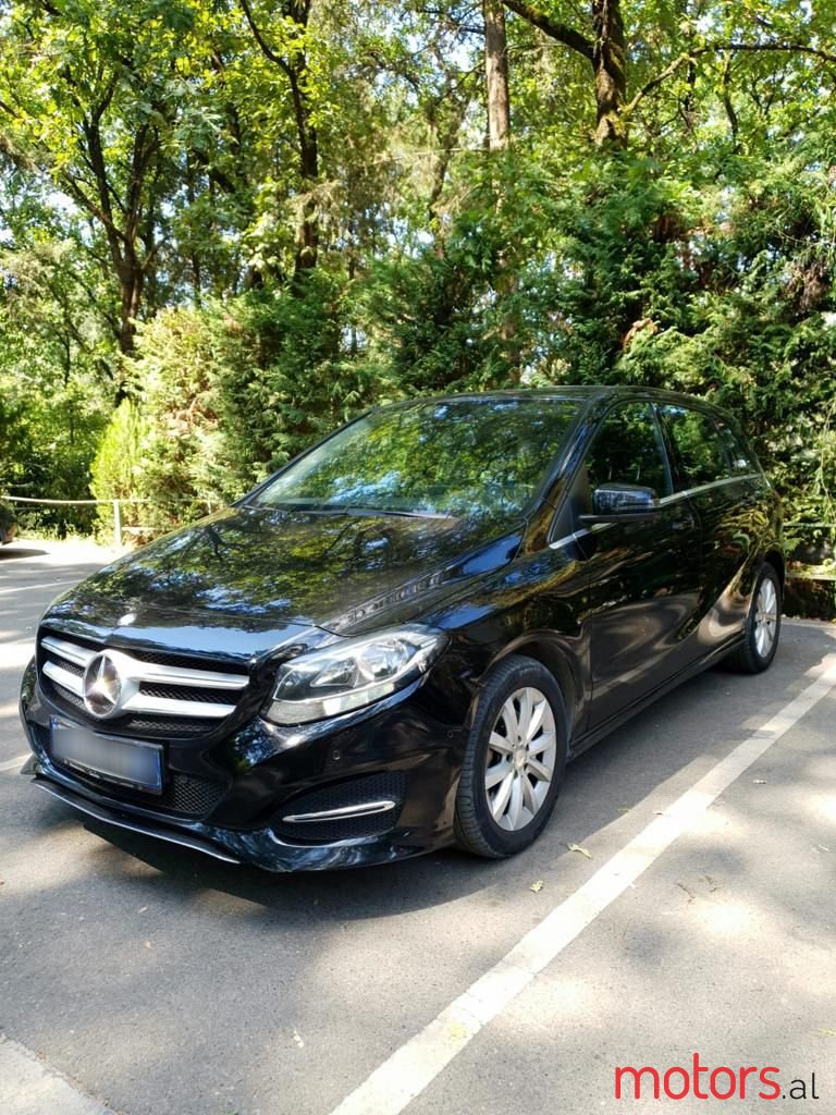 2015' Mercedes-Benz B-Class photo #4