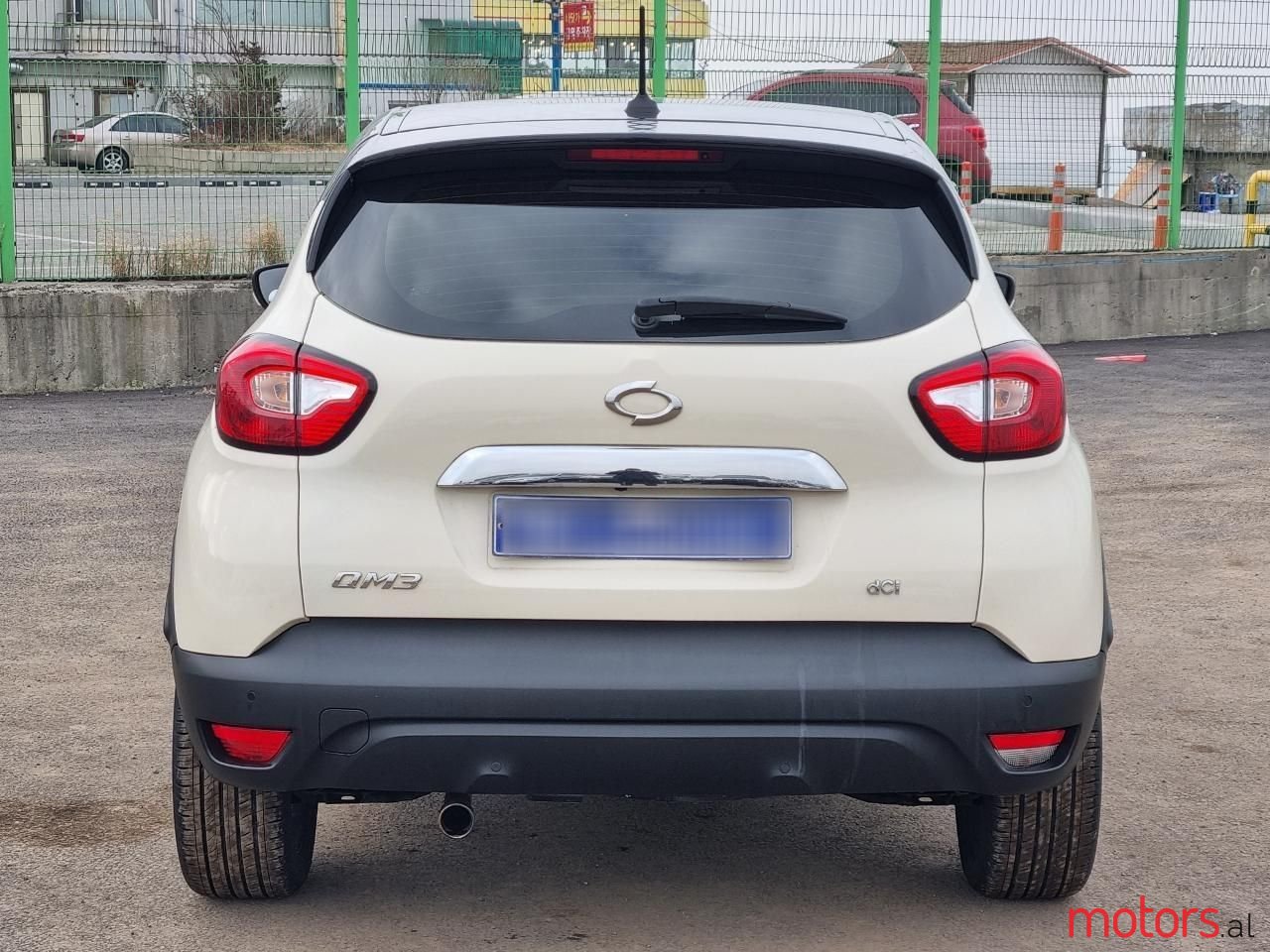 2014' Renault Capture photo #5