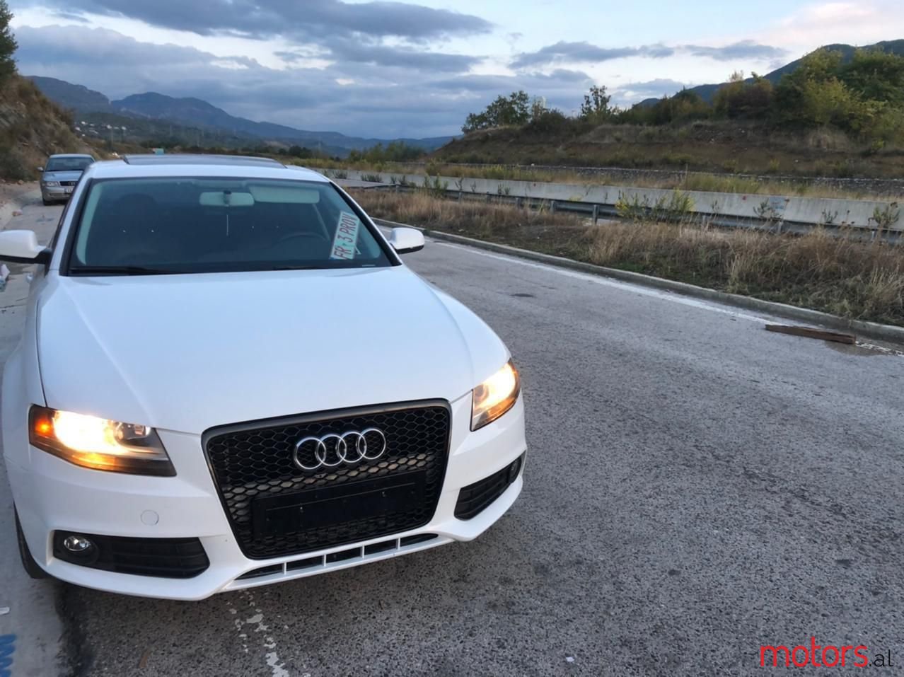 2010' Audi A4 photo #3