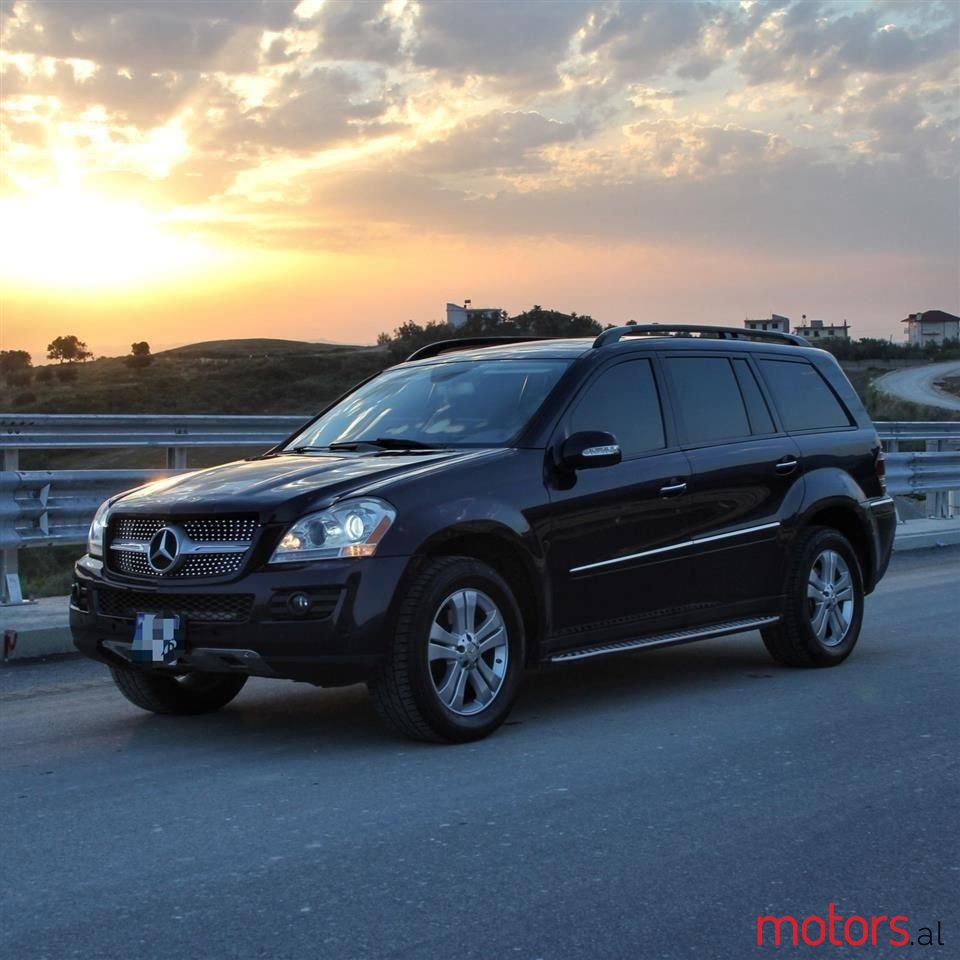 2007' Mercedes-Benz GL 320 photo #1