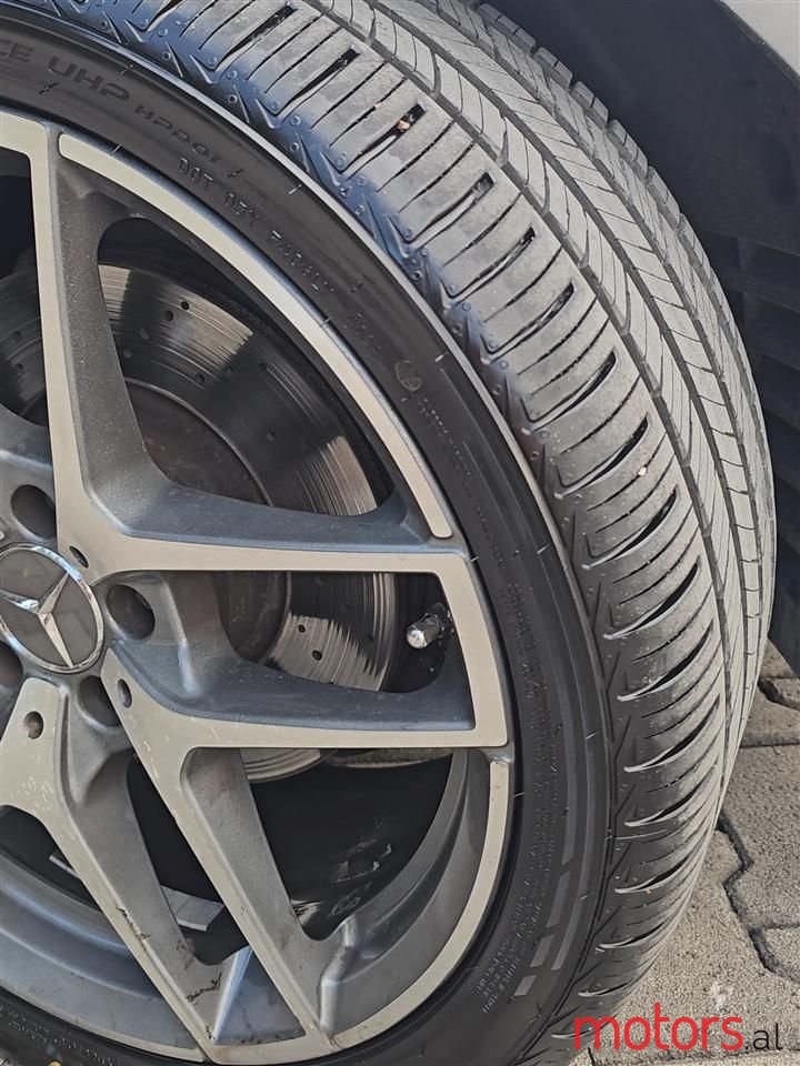 2012' Mercedes-Benz E 350 photo #3