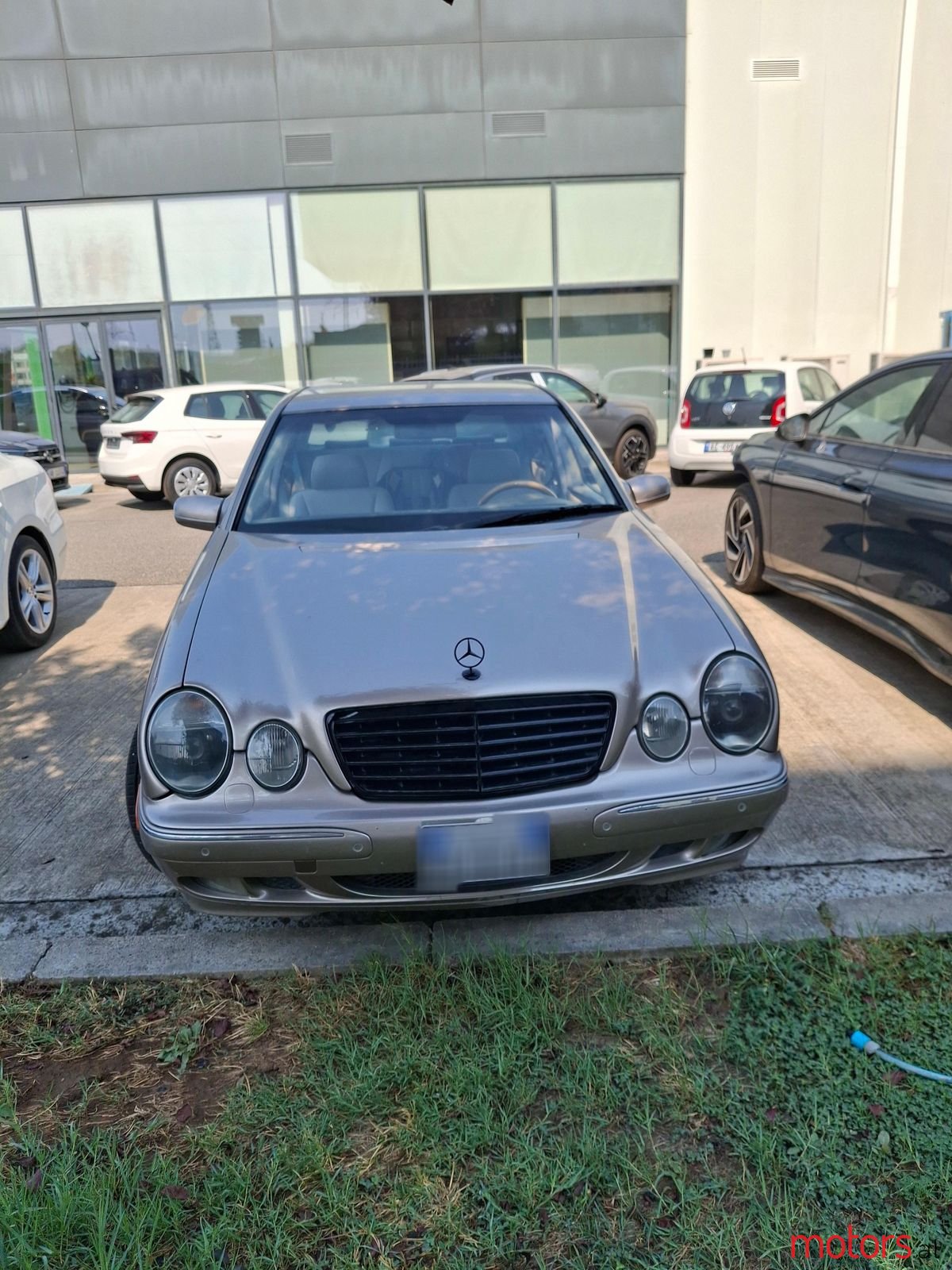 2000' Mercedes-Benz E 240 photo #5
