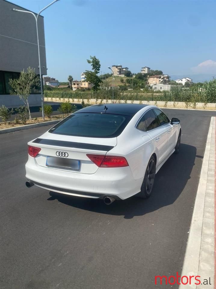 2012' Audi A7 photo #4
