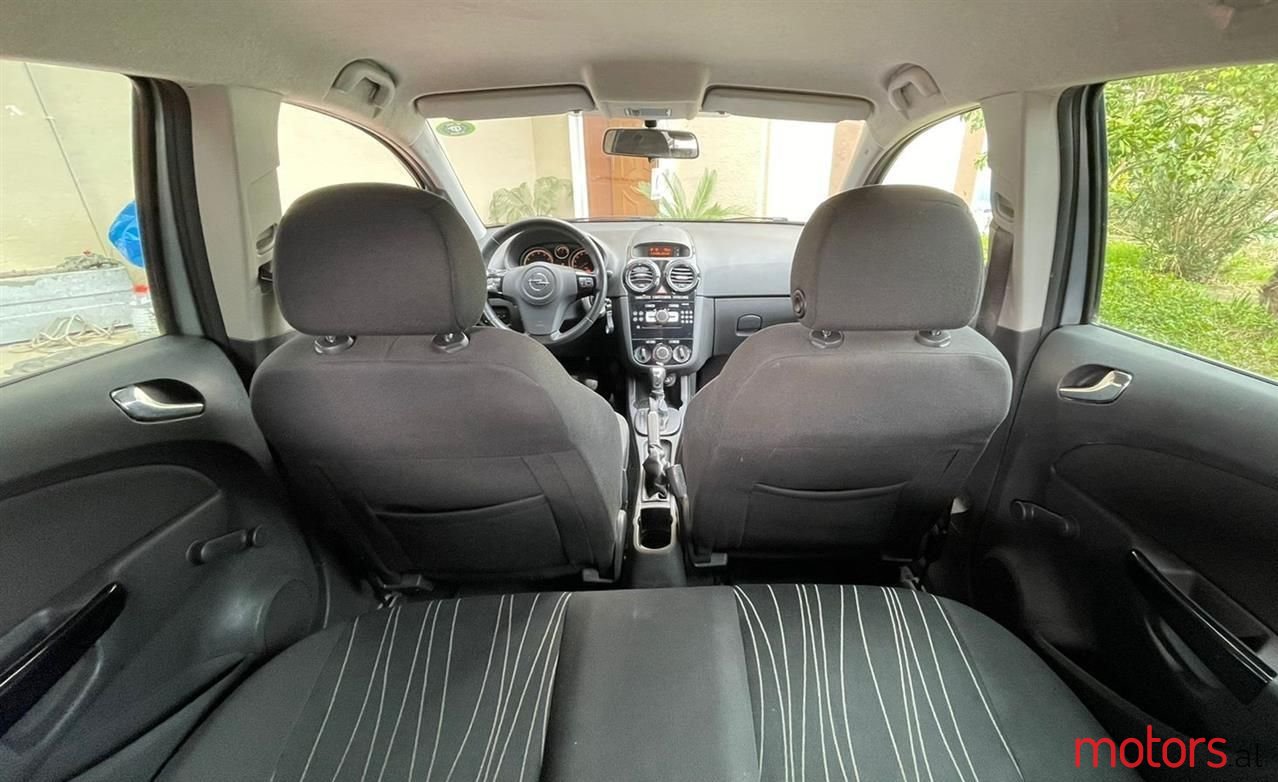 2010' Opel Corsa photo #6
