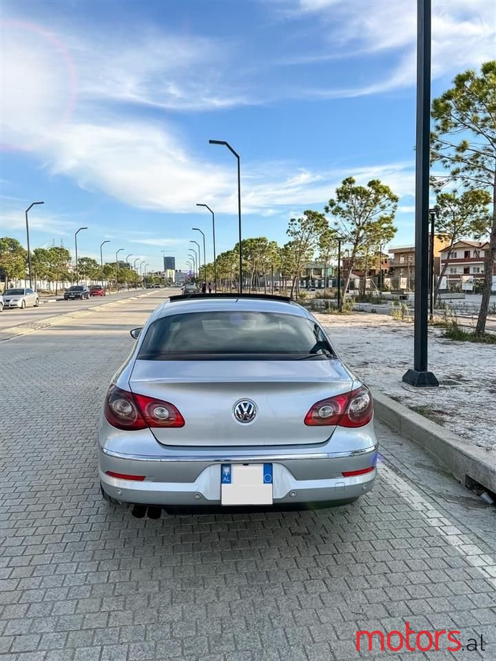 2010' Volkswagen photo #6