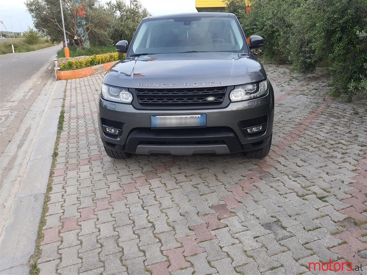 2015' Land Rover Range Rover Sport photo #6