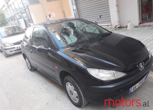 2000' Peugeot 206 photo #1