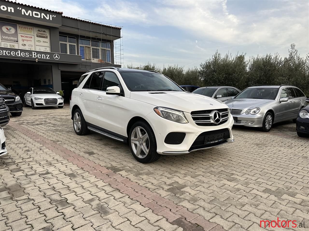 2016' Mercedes-Benz GLE 350 photo #2