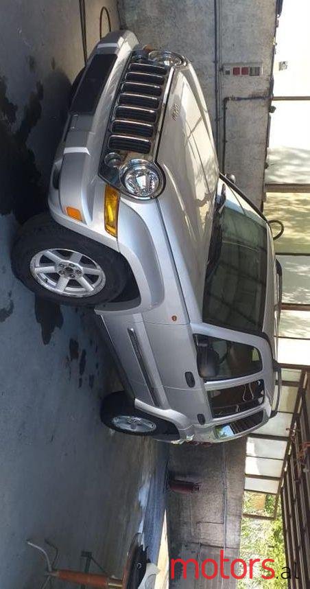 2005' Jeep Cherokee photo #1