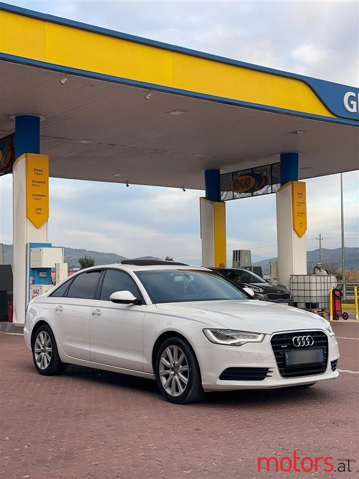 2012' Audi A6 photo #1