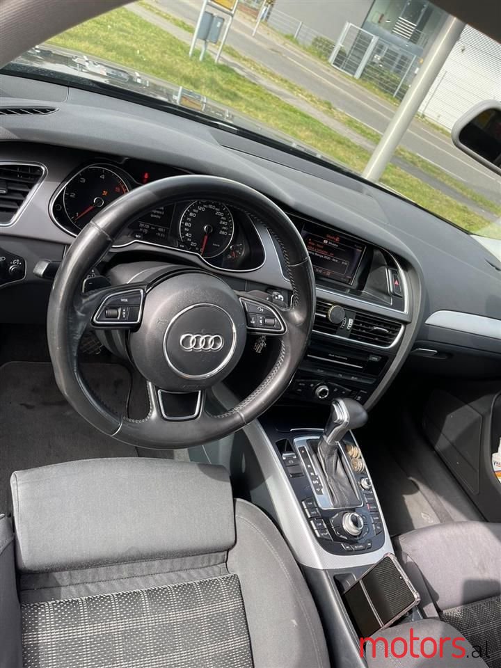 2013' Audi A4 photo #5