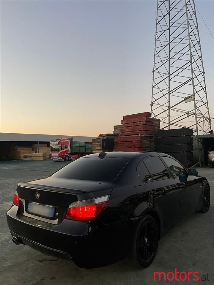 2005' BMW 530 photo #2