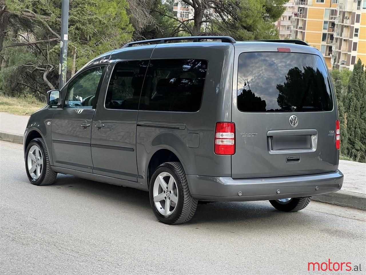 2012' Volkswagen Caddy photo #4