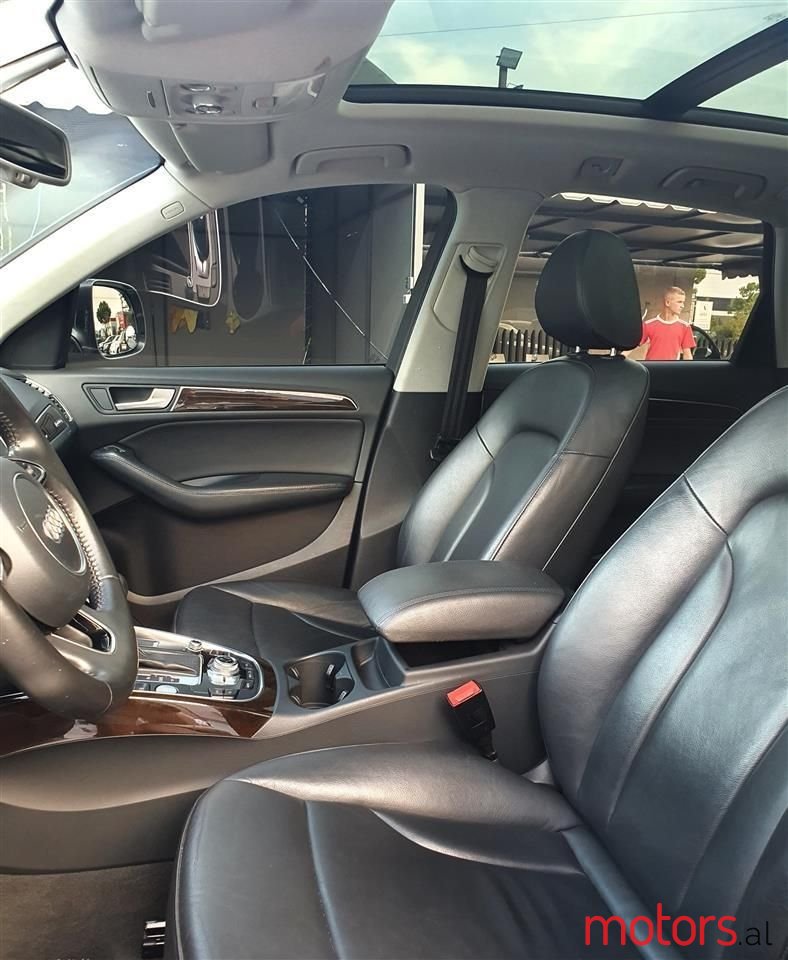 2013' Audi Q5 photo #4