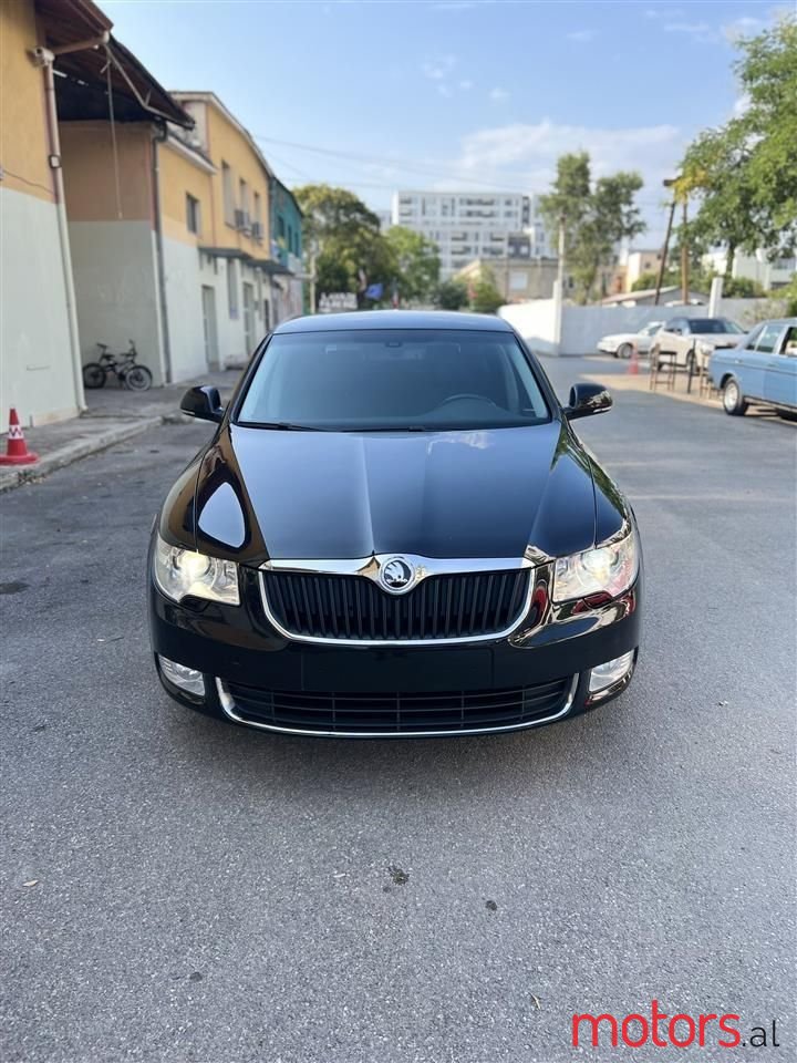 2008' Skoda Superb photo #5