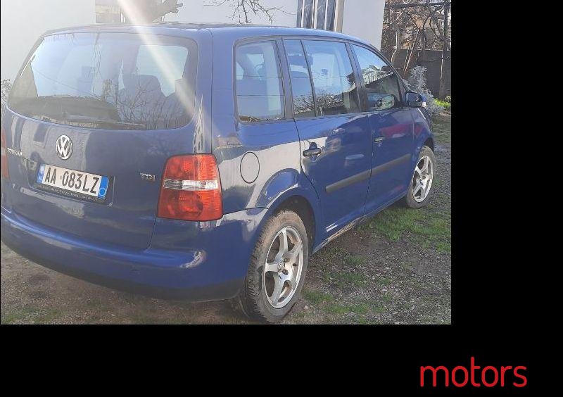 2003' Volkswagen Touran photo #1