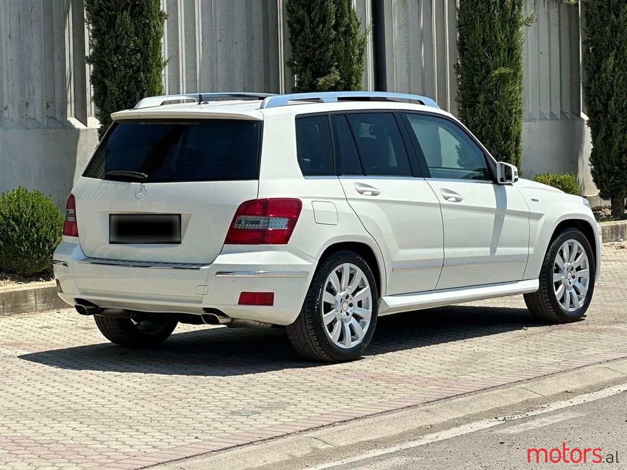 2010' Mercedes-Benz GLK 220 photo #2