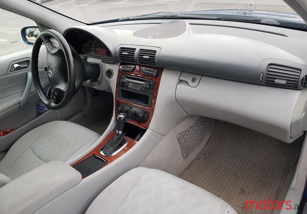 2002' Mercedes-Benz C 200 photo #2