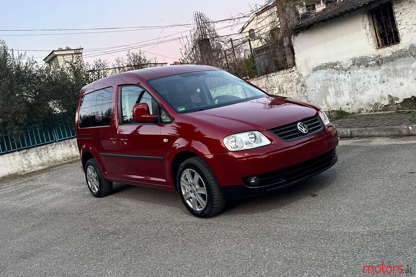 2007' Volkswagen Caddy photo #2