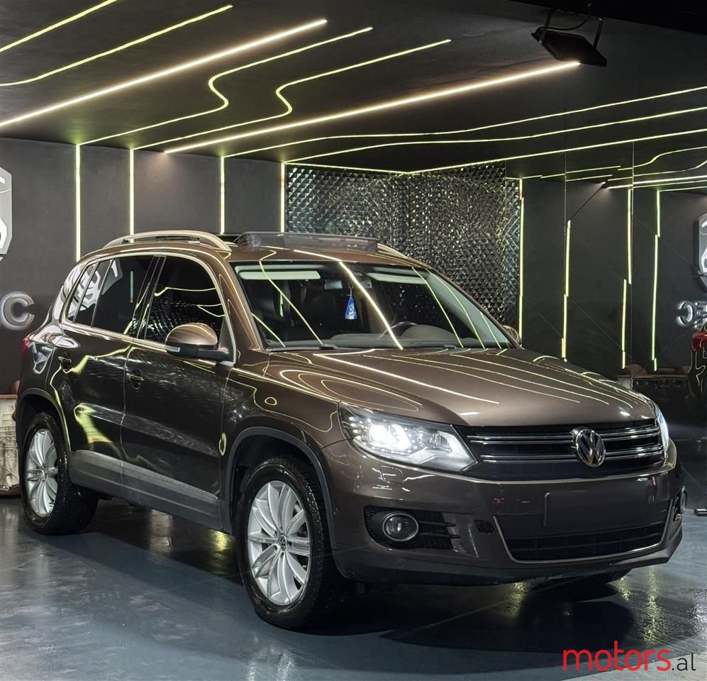 2014' Volkswagen Tiguan photo #3
