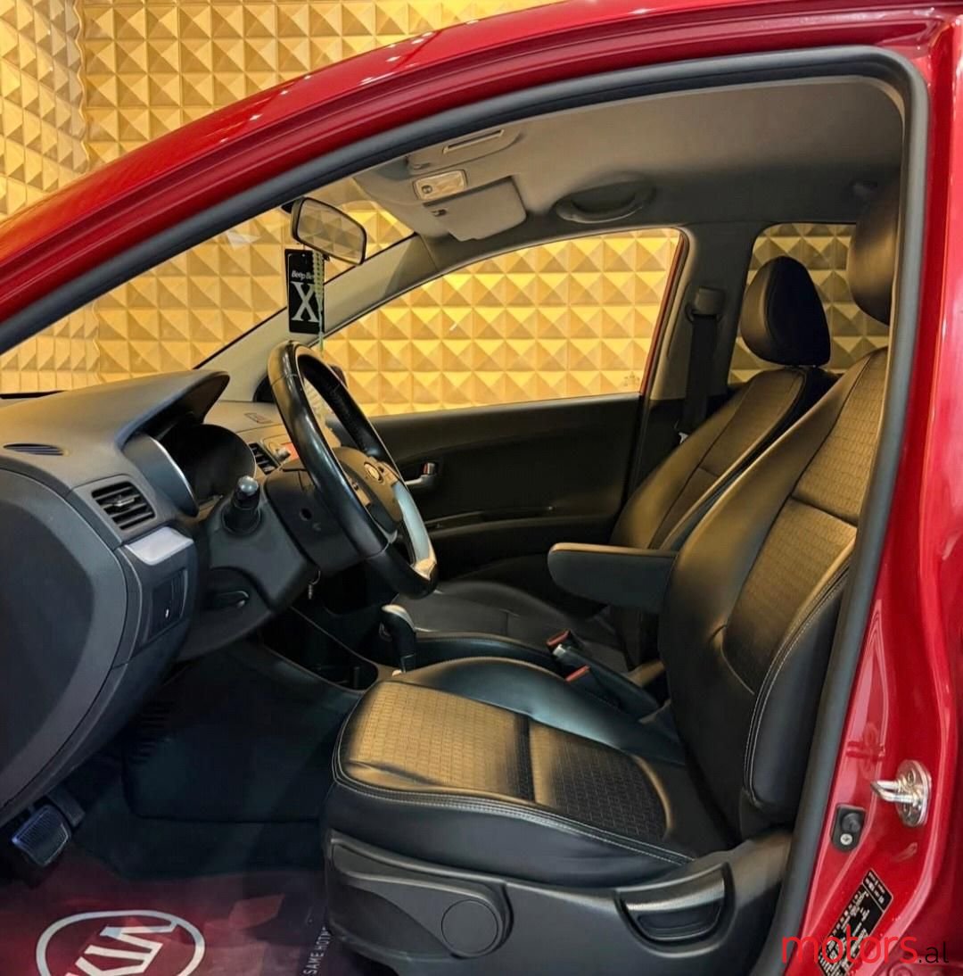 2015' Kia Picanto photo #2