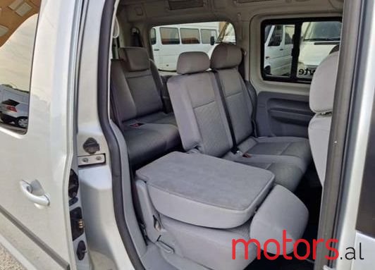 2009' Volkswagen Caddy photo #5