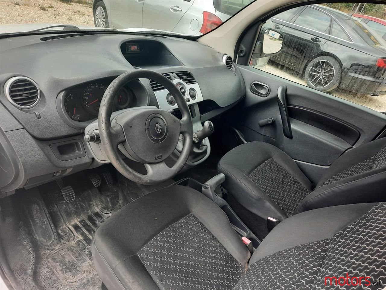 2013' Renault Kangoo photo #6