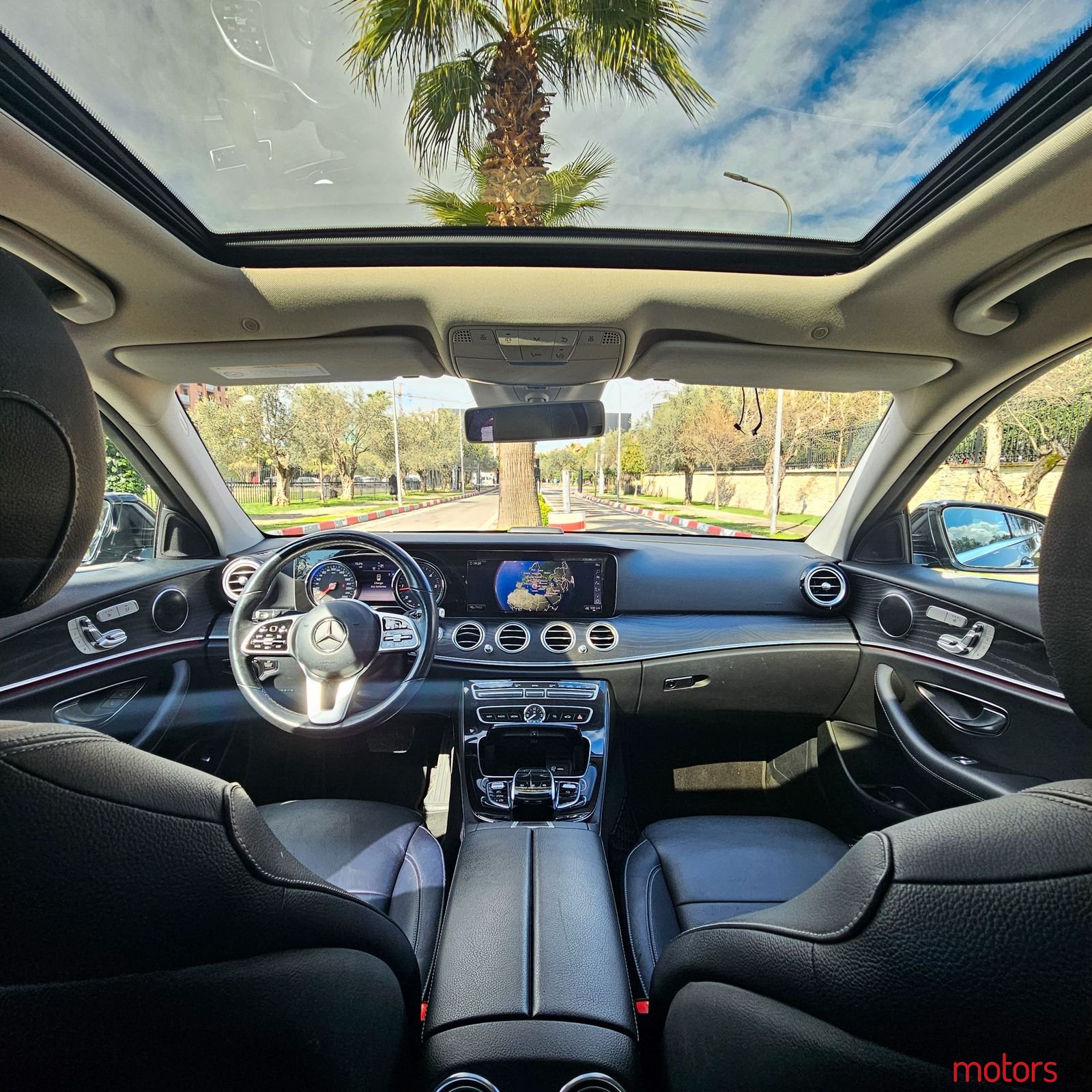 2018' Mercedes-Benz E 220 photo #3