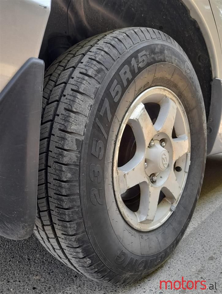 2007' Hyundai Santa Fe photo #5