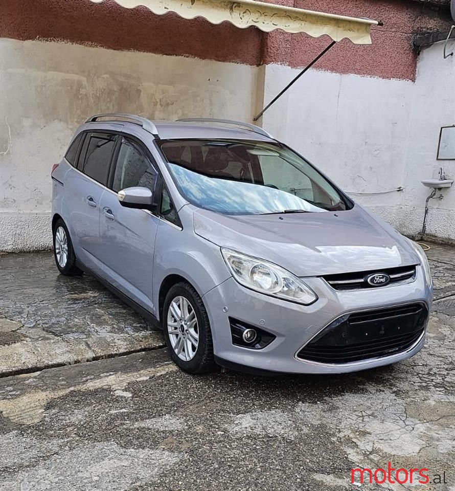 2013' Ford C-MAX photo #1