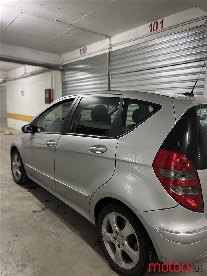 2006' Mercedes-Benz A 170 photo #2