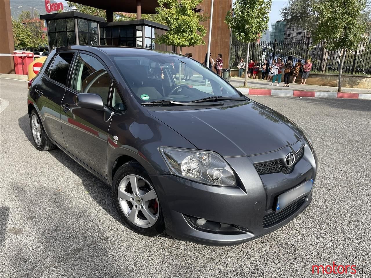 2009' Toyota Auris photo #5