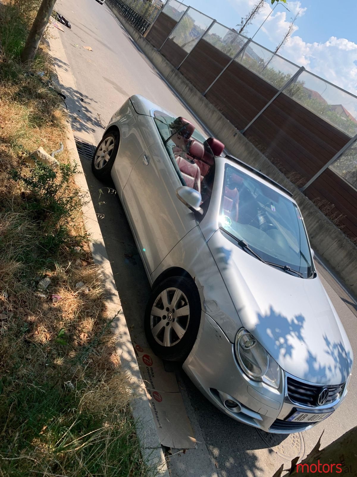 2006' Volkswagen Eos photo #2