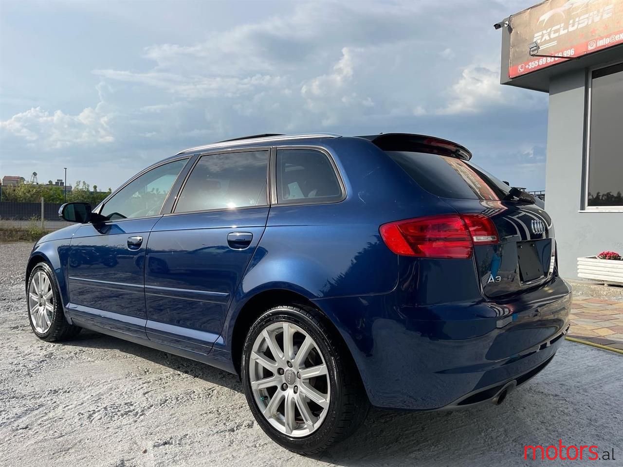 2011' Audi A3 photo #2