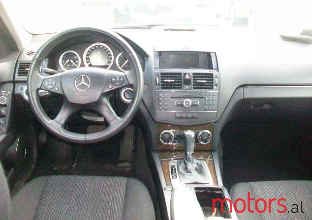 2009' Mercedes-Benz C-Class photo #4