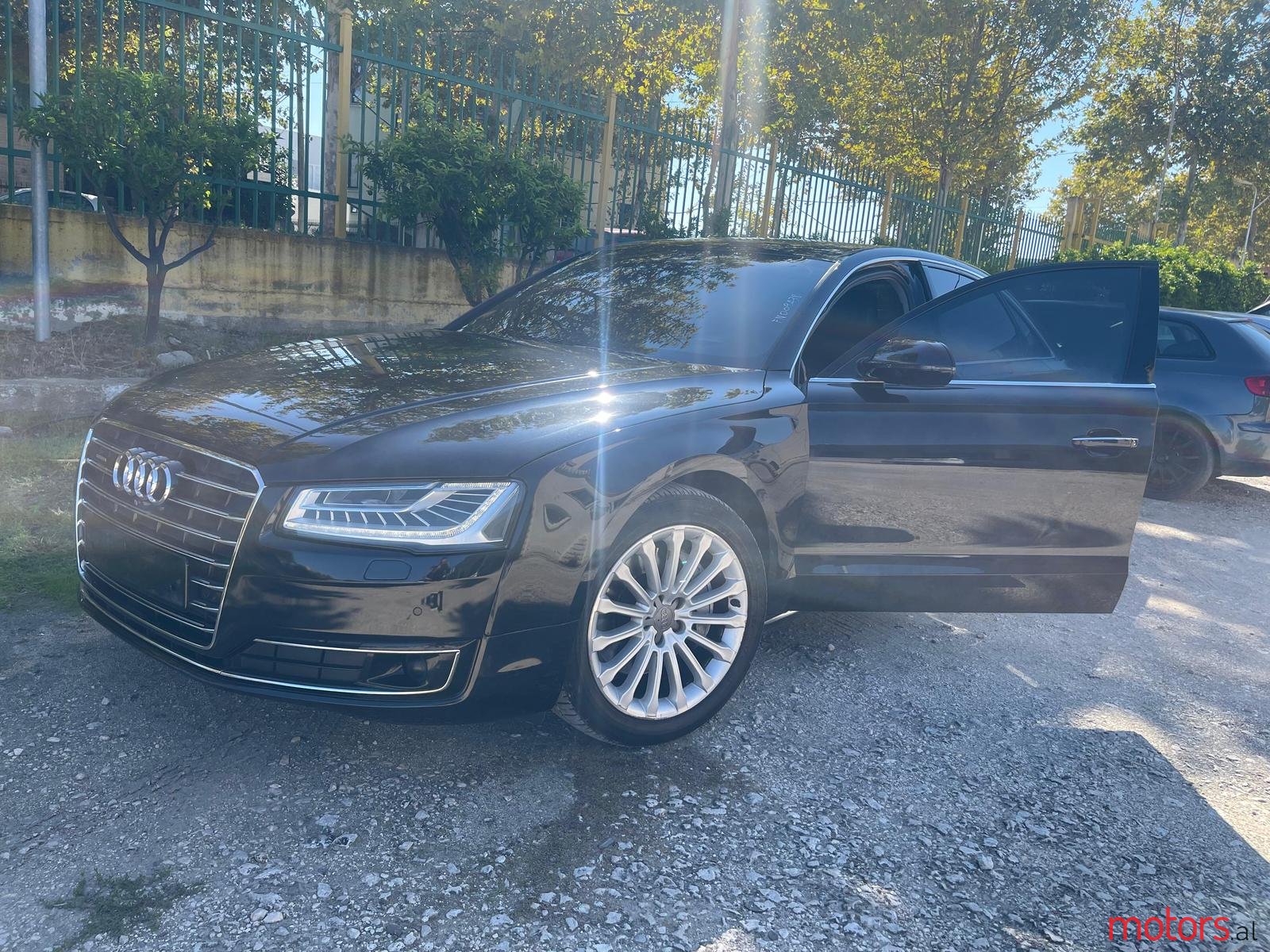 2015' Audi A8 photo #4