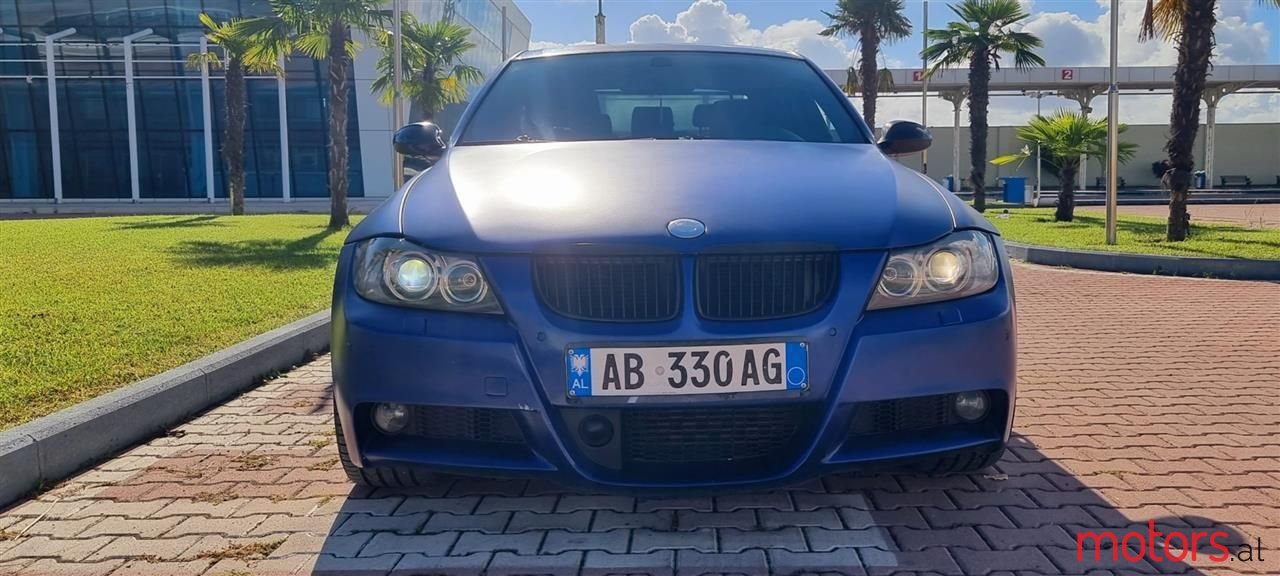 2006' BMW 330 photo #6