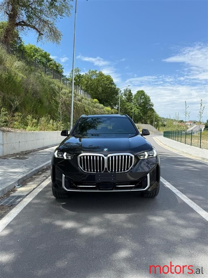 2024' BMW X5 photo #1