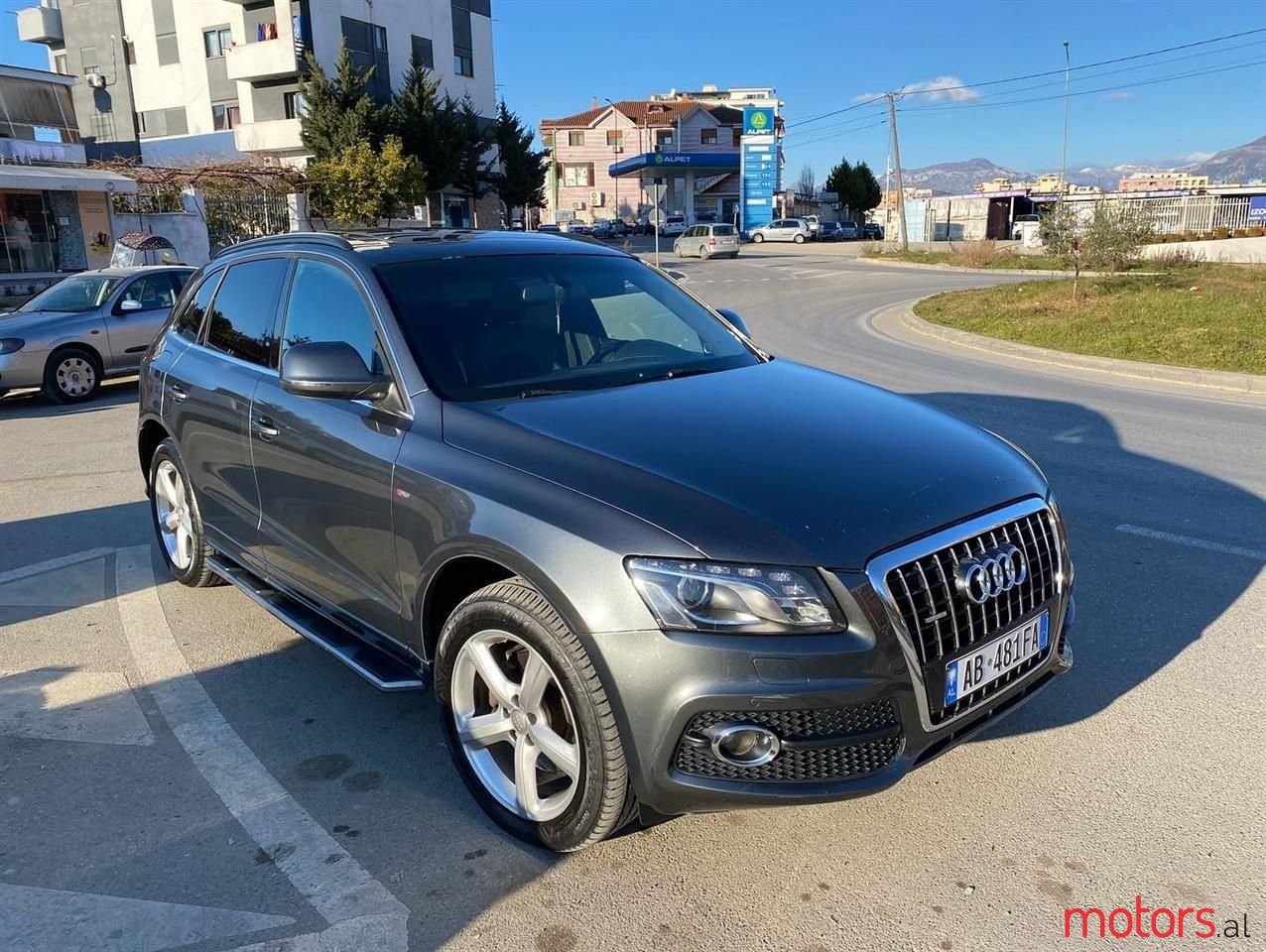 2010' Audi Q5 photo #1