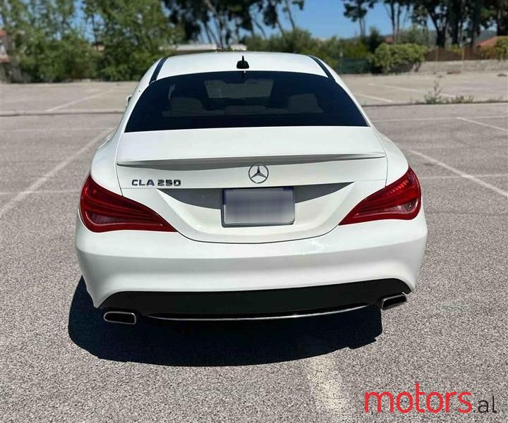 2014' Mercedes-Benz CLA 250 photo #5