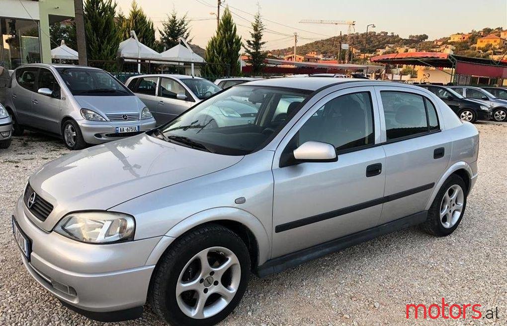 2002' Opel Astra photo #1