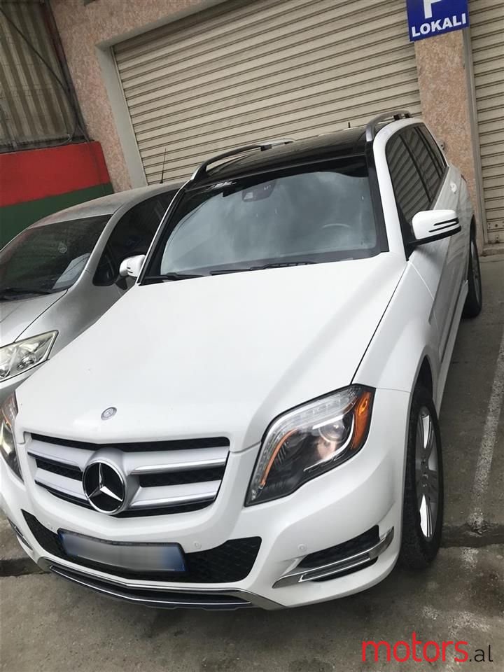 2015' Mercedes-Benz GLK 220 photo #1