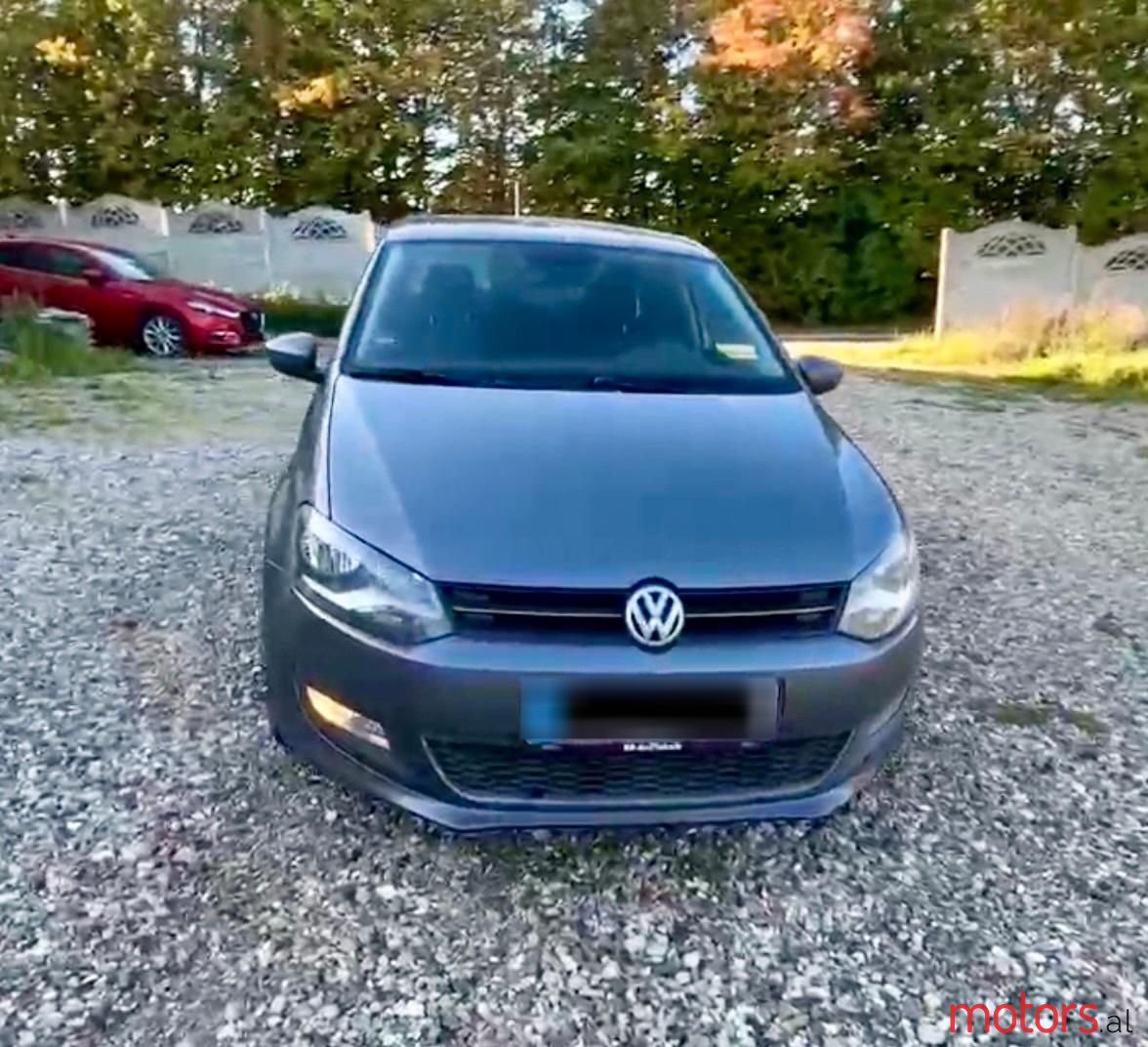 2012' Volkswagen Polo photo #5